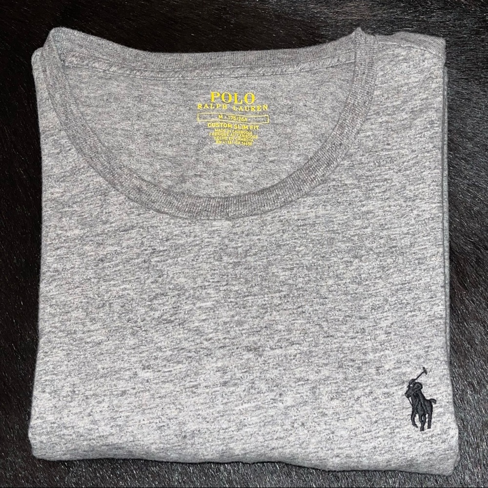 POLO RALPH LAUREN
Men's Classic Fit Crew Neck T-Shirt